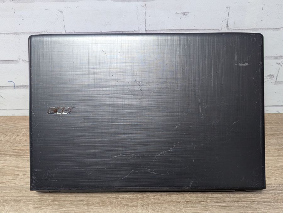 Ноутбук Б/В Acer Aspire E5-575, Intel Core i5-7200U, DDR4 8 GB, SSD 128GB + HDD 1TB, 15.6"