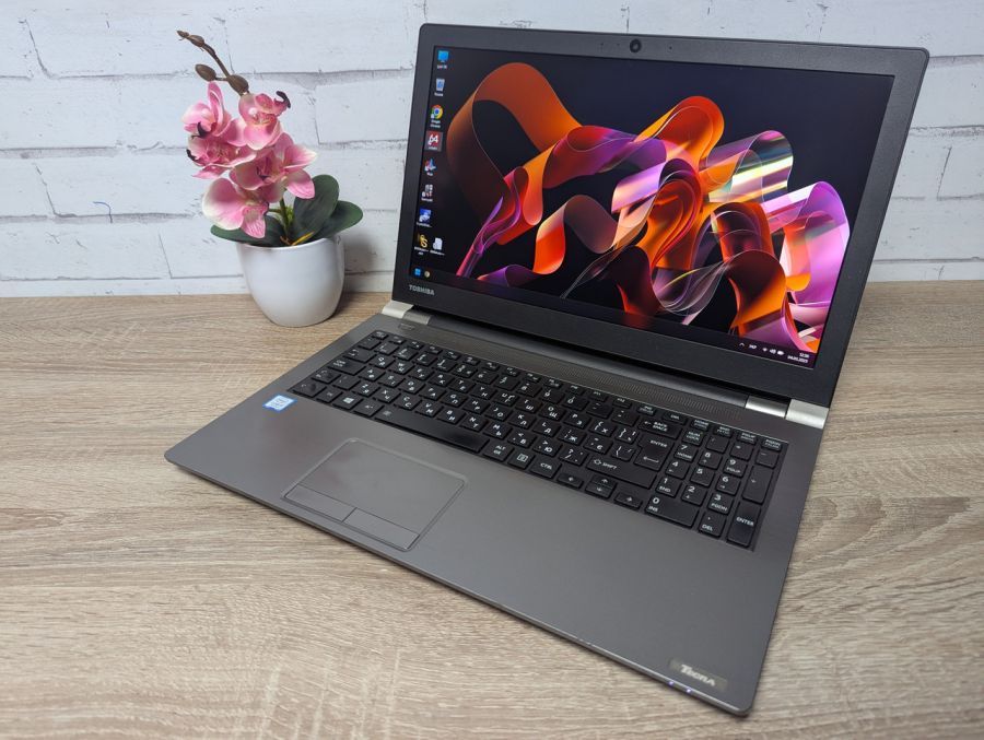 Ноутбук Б/В Toshiba Tecra A50-D-1 7, Intel Core i5-7200U, DDR4 8 GB, SSD 256GB, 15.6" Full HD