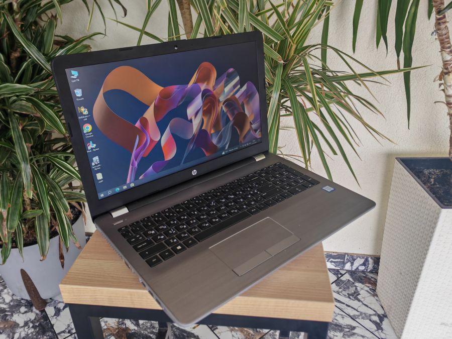 Ноутбук Б/В HP 250 G6, Intel Core i3-6006U, DDR4 8 GB, SSD 128GB, HD