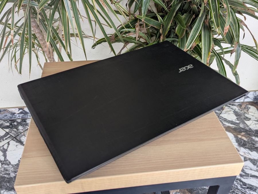 Уцінка! Ноутбук Б/В Acer Aspire E5-573 Диагональ, Intel Core i5-4210U, DDR3 8 GB, SSD 128GB, 15.6"