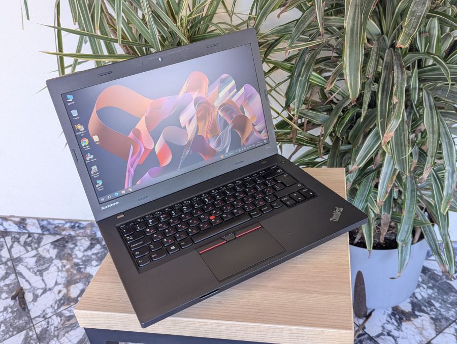 Уцінка! Ноутбук Б/В Lenovo L450, Intel Core i3-5005U, DDR3 8 GB, SSD 128GB, HD