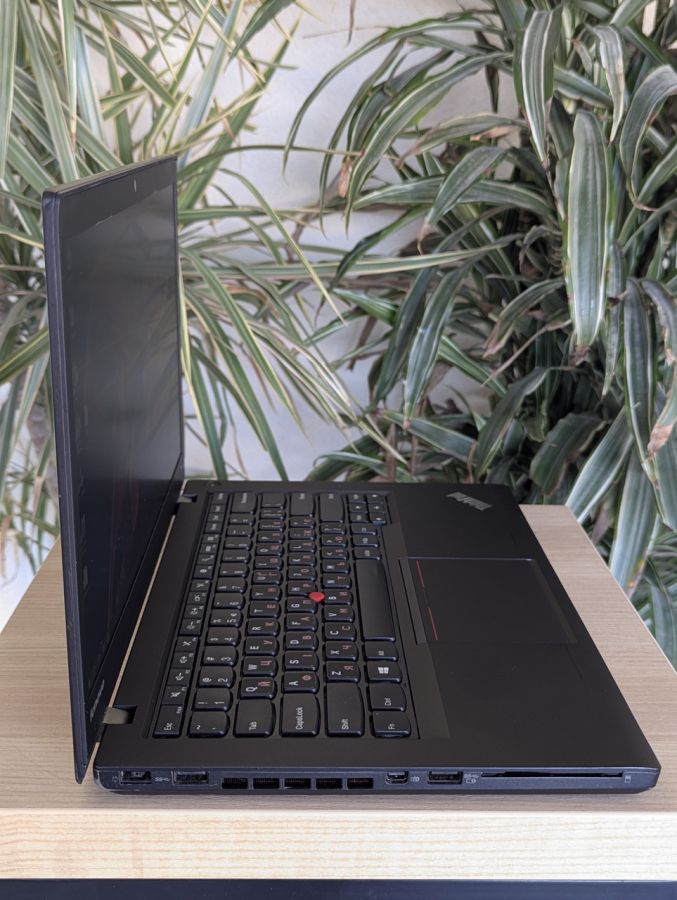 Уцінка! Ноутбук Б/В Lenovo ThinkPad T440S, Intel Core i5-4300U, DDR3 8 GB, SSD 128GB, 14" HD