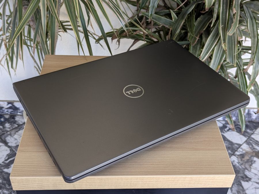 Уцінка! Ноутбук Б/В Dell Vostro 15-3568, Intel Core i3-6006U, DDR4 8 GB, SSD 128GB, 15.6" HD