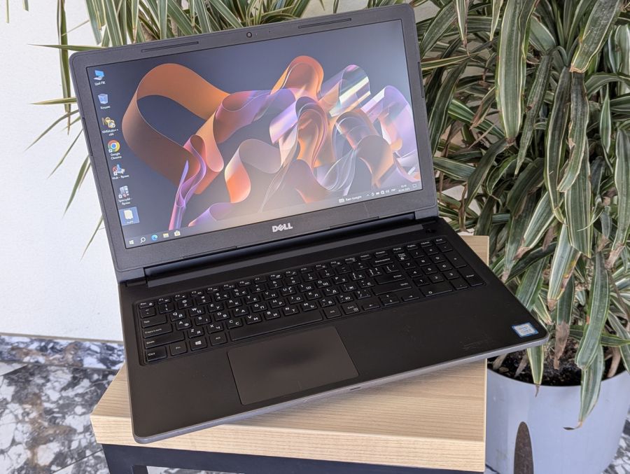 Уцінка! Ноутбук Б/В Dell Vostro 15-3568, Intel Core i3-6006U, DDR4 8 GB, SSD 128GB, 15.6" HD