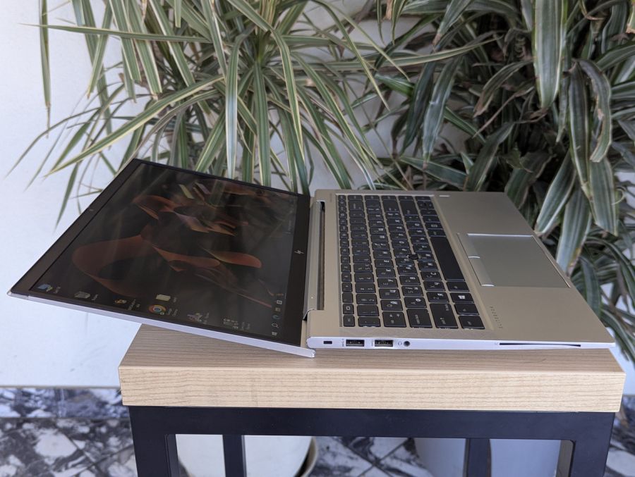 Уцінка! Ноутбук Б/В HP EliteBook MT46, AMD Ryzen 3 Pro 4450U, DDR4 16 GB, SSD 256GB, AMD Radeon Graphics, 14" Full HD