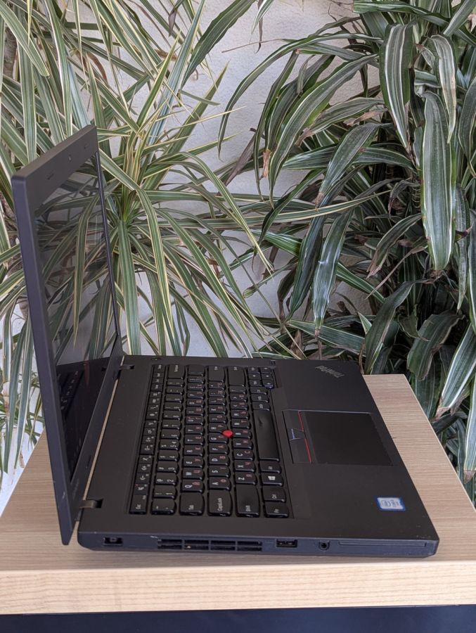 Уцінка! Ноутбук Б/В Lenovo L460, Intel Core i5-6200U, DDR3 8 GB, SSD 128GB, 14" Full HD
