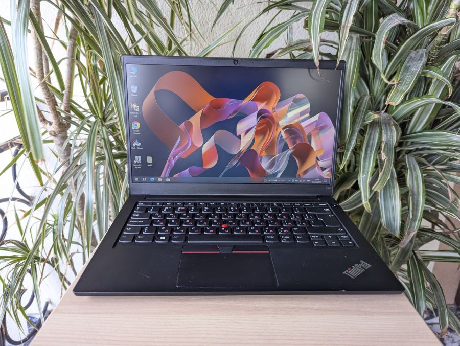 Ноутбук Б/В Lenovo ThinkPad E14, Intel Core i5-10Gen, DDR4 16 GB, SSD 256GB, 14" Full HD