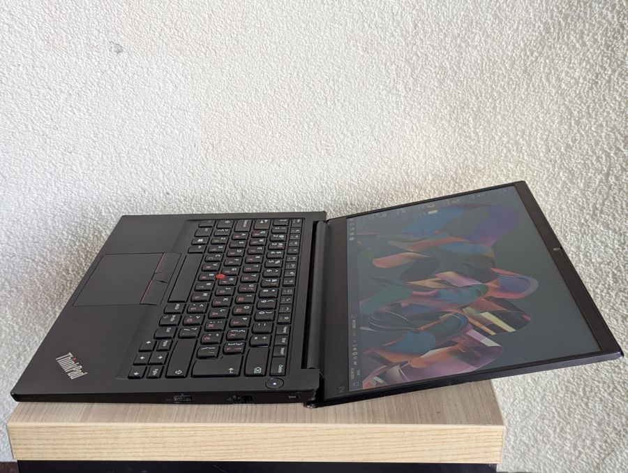 Уцінка! Ноутбук Б/В Lenovo ThinkPad E14, Intel Core i3-11Gen, DDR4 16 GB, SSD 256GB, 14" Full HD