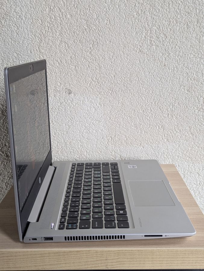 Уцінка! Ноутбук Б/В HP ProBook 440 G7, Intel Core i3, DDR4 16 GB, SSD 256GB, 14" Full HD