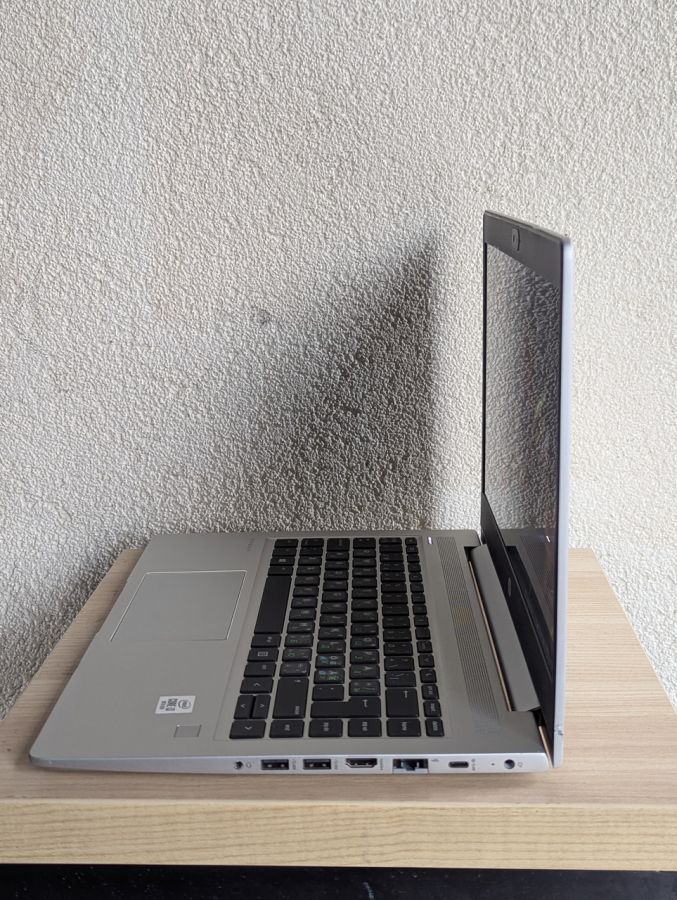Уцінка! Ноутбук Б/В HP ProBook 440 G7, Intel Core i3, DDR4 16 GB, SSD 256GB, 14" Full HD