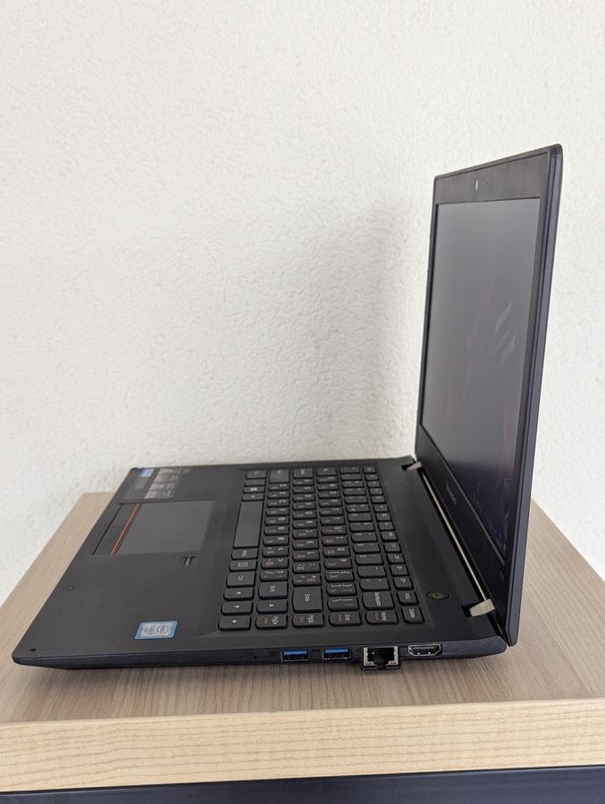 Уцінка! Ноутбук Б/В Lenovo E31-80, Intel Core i3-6006U, DDR3 8 GB, SSD 128GB, 13.3" HD
