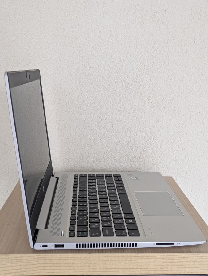 Уцінка! Ноутбук Б/В HP ProBook 440 G7, Intel Core i3-10Gen, DDR4 16 GB, SSD 256GB, 14" Full HD
