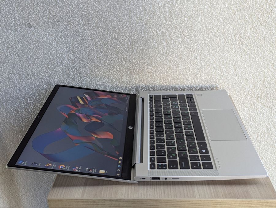 Уцінка! Ноутбук Б/В HP ProBook 430 G8, Intel Pentium, DDR4 16 GB, SSD 256GB, 13" UHD