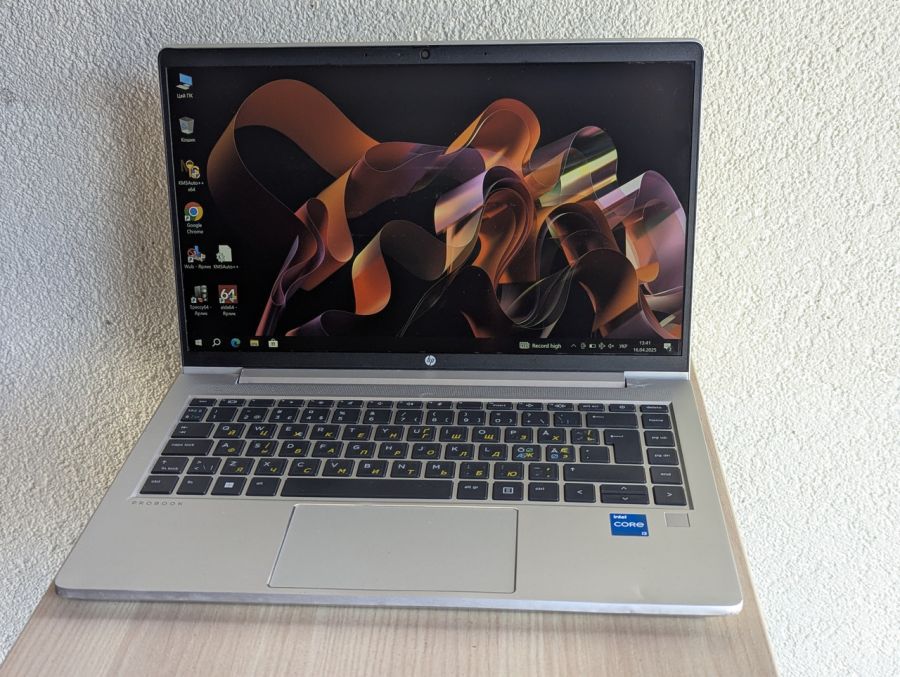 Уцінка! Ноутбук Б/В HP ProBook 440 G8, Intel Core i3, DDR4 16 GB, SSD 256GB, 14" Full HD