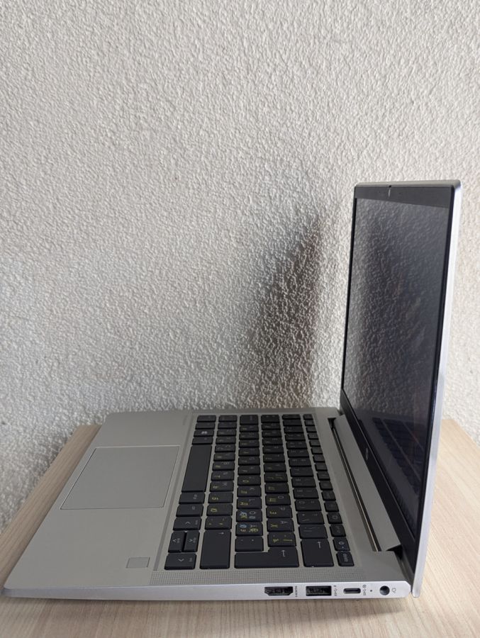 Ноутбук Б/В HP ProBook 430 G8, Intel Core i3, DDR4 16 GB, SSD 256GB, 13" UHD
