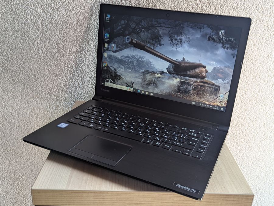 Уцінка! Ноутбук Б/В Toshiba Satellite Pro R40-C, Intel Core i5-6200U, DDR3 8 GB, SSD 128GB, 14" HD