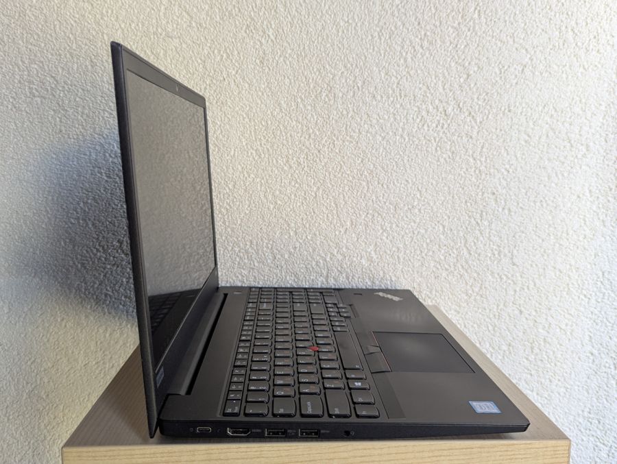 Ноутбук Б/В Lenovo ThinkPad E590, Intel Core i5-8265U, DDR4 32 GB, SSD 256GB + 1 TB, 15.6" Full HD