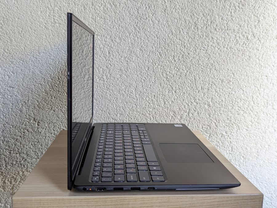 Уцінка! Ноутбук Б/В Dell Vostro 5590, Intel Core i3, DDR4 12 GB, SSD 128GB + HDD 500GB, 15" Full HD