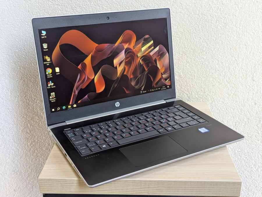 Уцінка! Ноутбук Б/В HP ProBook 440 G5, Intel Core i5-8250U, DDR4 8 GB, SSD 128GB, NVIDIA GeForce 930MX 2Gb, 14" Full HD