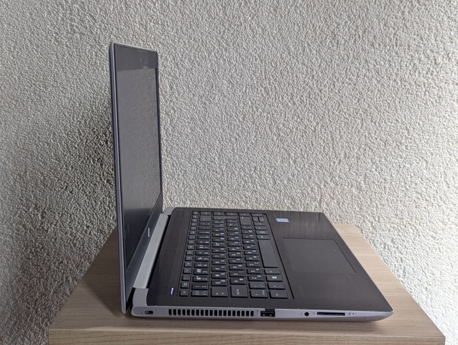Уцінка! Ноутбук Б/В HP ProBook 440 G5, Intel Core i5-8250U, DDR4 8 GB, SSD 128GB, 14" UHD