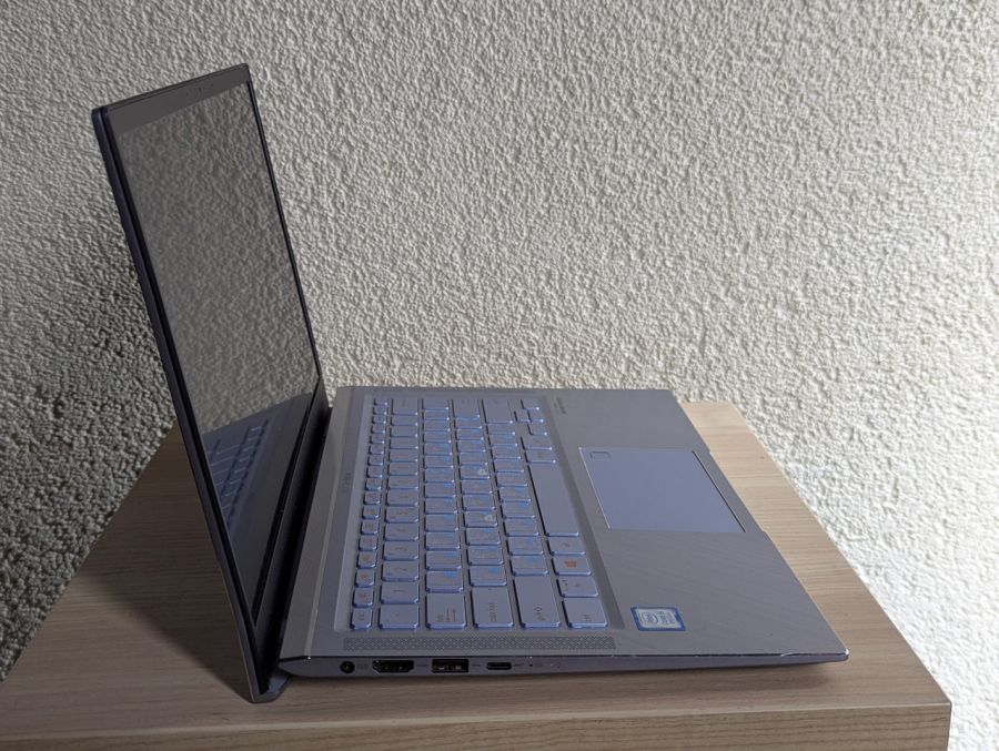 Ноутбук Б/В ASUS Zenbook 14 UX431FA, Intel Core i5-8265U, DDR4 8 GB, SSD 256GB, 14" Full HD