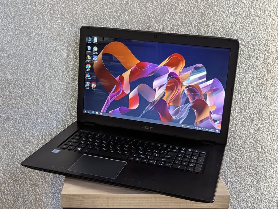 Уцінка! Ноутбук Б/В Acer Aspire E5-774 Диагональ, Intel Core i5-7200U, DDR4 8 GB, SSD 128GB + HDD 1TB