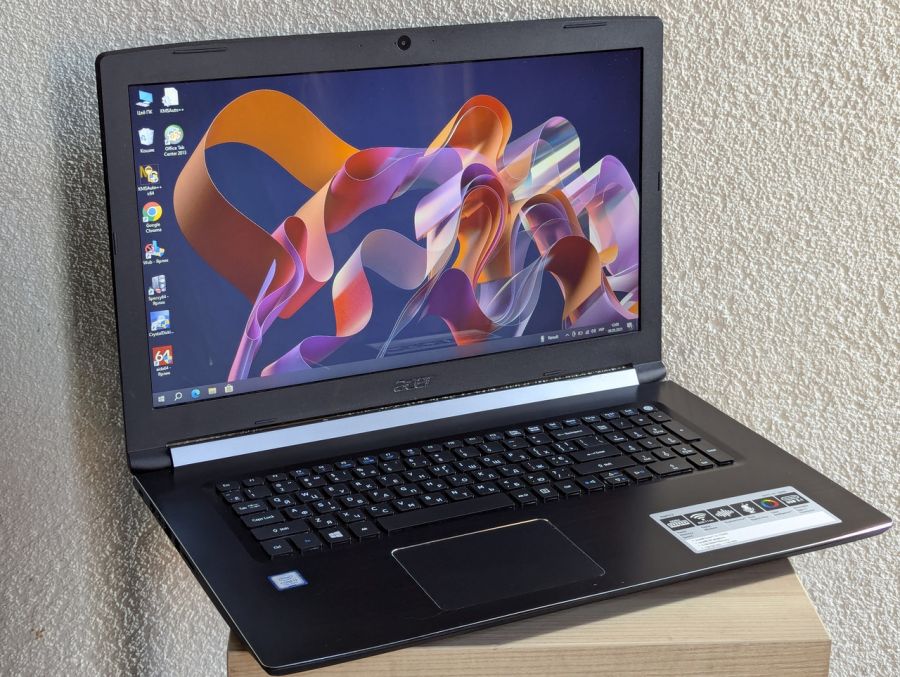Уцінка! Ноутбук Б/В Acer Aspire A517 51, Intel Core i3-7020U, DDR4 20 GB, SSD 256GB