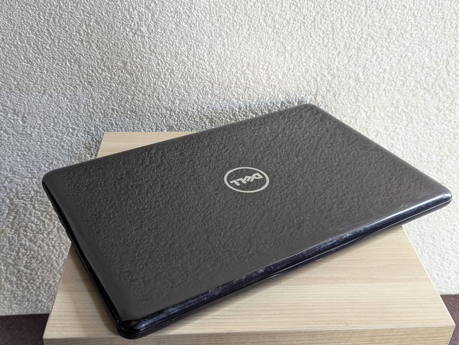 Уцінка! Ноутбук Б/В Dell Inspiron 5567, Intel Core i5-7200U, DDR4 8 GB, SSD 128GB, 15.6" Full HD
