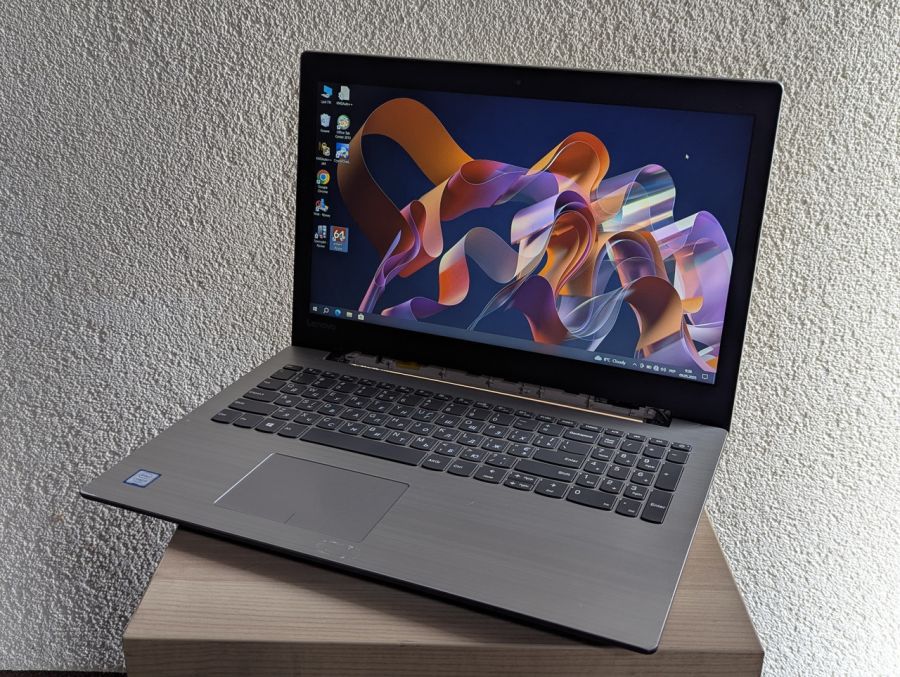 Уцінка! Ноутбук Б/В Lenovo IdeaPad 320, Intel Core i5-7200U, DDR4 8 GB, SSD 128GB, 15.6" Full HD