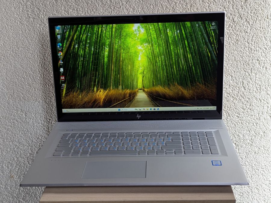 Уцінка! Ноутбук Б/В HP Envy X360, Intel Core i7-8550U, DDR4 16 GB, SSD 256GB + HDD 1TB, 15.6" Full HD
