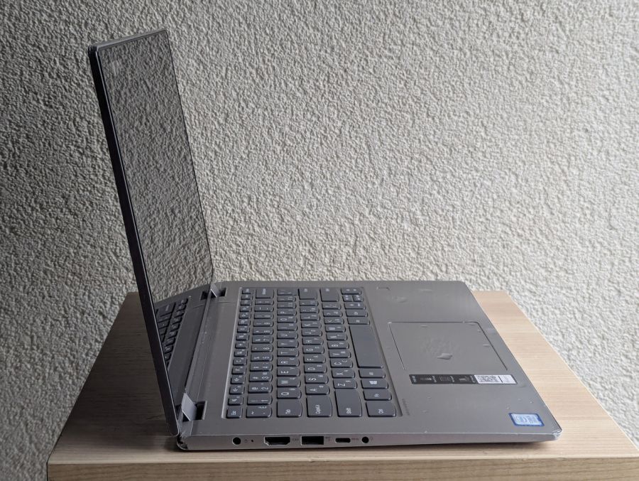 Уцінка! Ноутбук Б/В Lenovo Yoga 530, Intel Core i5-8250U, DDR4 8 GB, SSD 128GB, 14" Full HD Сенсор