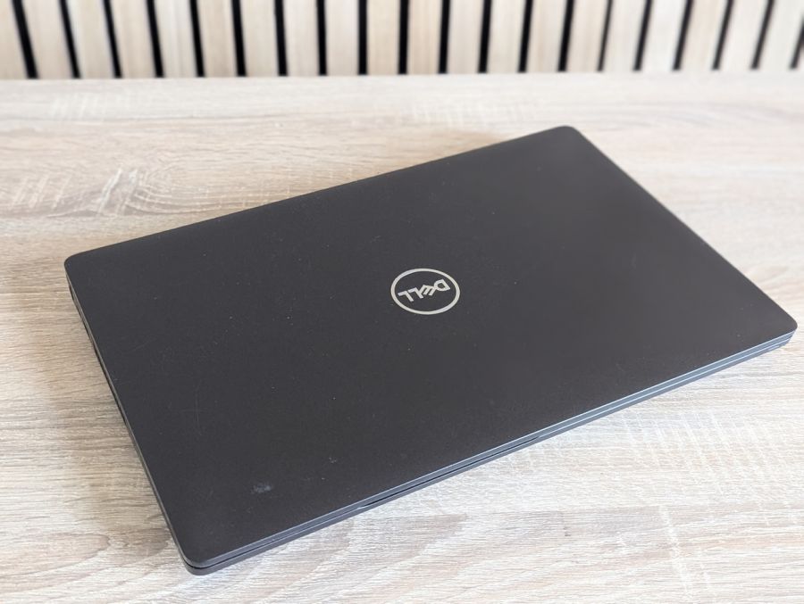 Уцінка! Ноутбук Б/В Dell Latitude 5501, Intel Core i5-9300H, DDR4 16 GB, SSD 256GB, 15.6" Full HD
