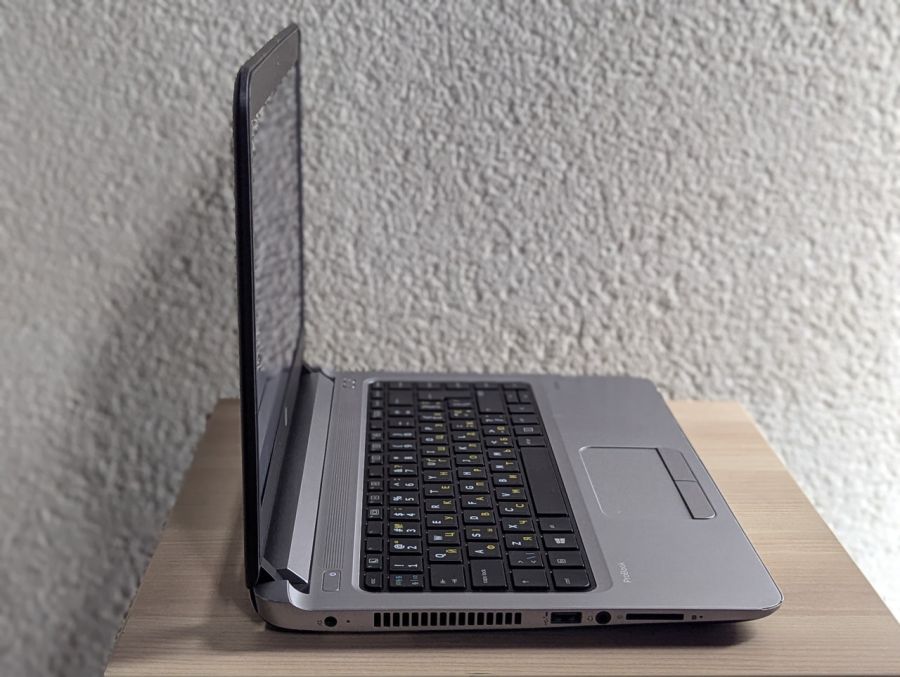 Уцінка! Ноутбук Б/В HP ProBook 430 G3, Intel Pentium 4405U, DDR3 8 GB, SSD 128GB, 12.5" HD