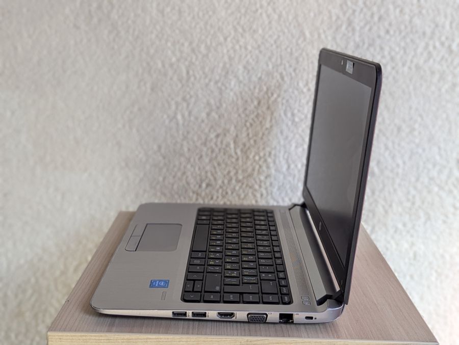 Уцінка! Ноутбук Б/В HP ProBook 430 G3, Intel Pentium 4405U, DDR3 8 GB, SSD 128GB, 12.5" HD