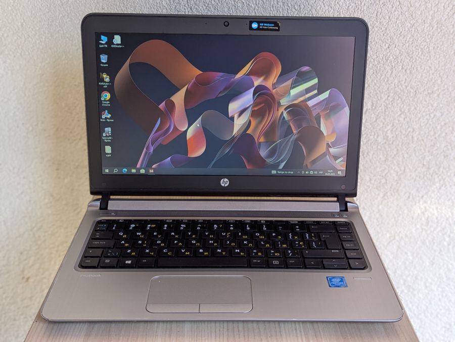 Уцінка! Ноутбук Б/В HP ProBook 430 G3, Intel Pentium 4405U, DDR3 8 GB, SSD 128GB, 12.5" HD