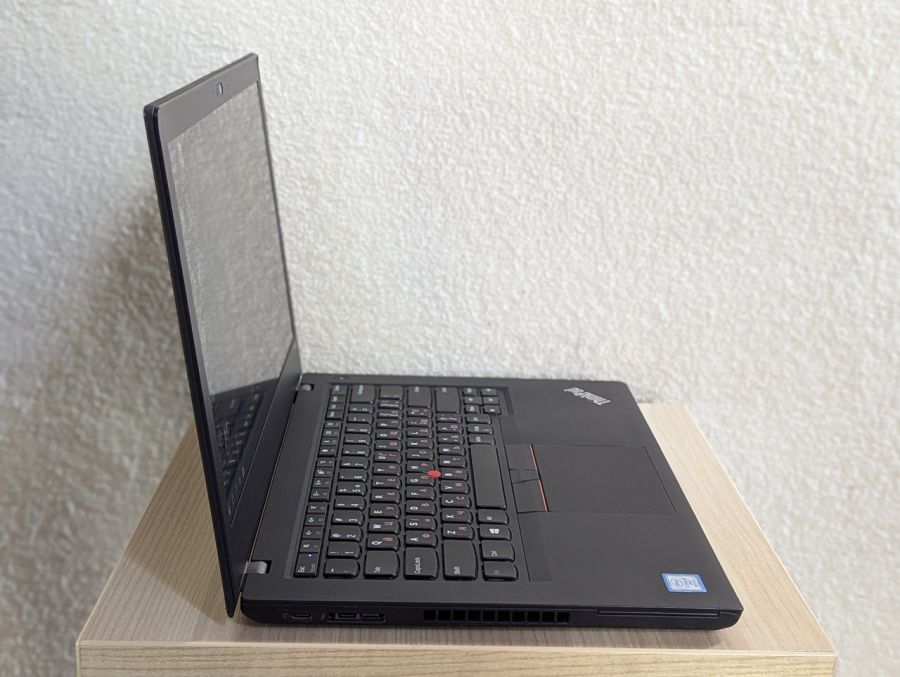 Ноутбук Б/В Lenovo ThinkPad T480, Intel Core i5-8350U, DDR4 8 GB, SSD 128GB, 14" Full HD Сенсор