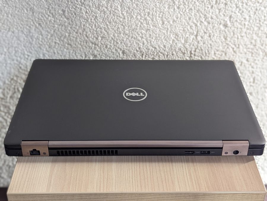 Уцінка! Ноутбук Б/В Dell Latitude 5580, Intel Core i5-6440HQ, DDR4 8 GB, SSD 128GB, 15.6" Full HD