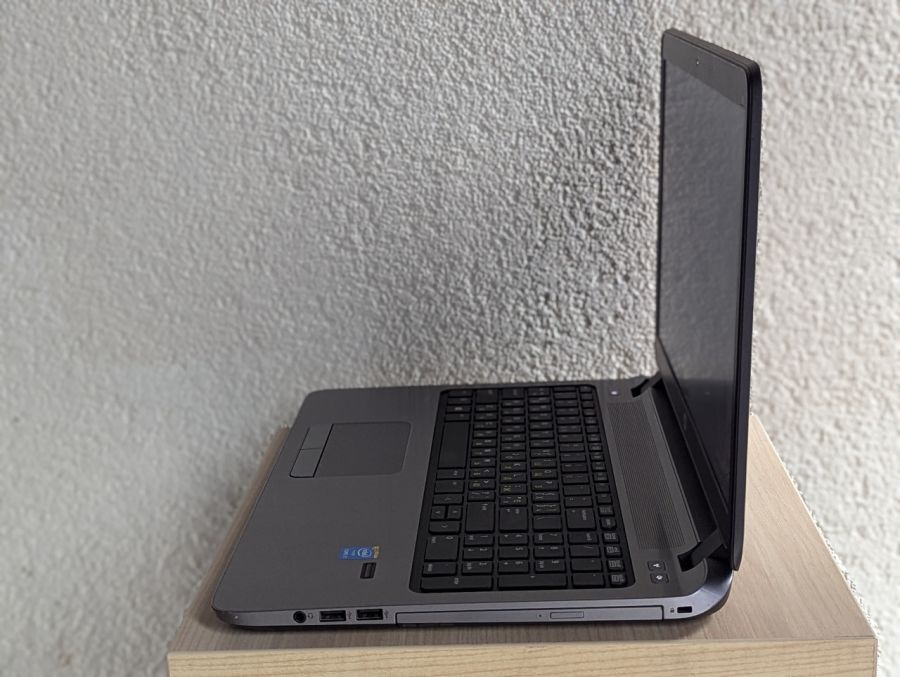 Ноутбук Б/В HP ProBook 450 G2, Intel Core i7-4510U, DDR3 8 GB, SSD 128GB, AMD Radeon R5 M255 2Gb, 15.6"