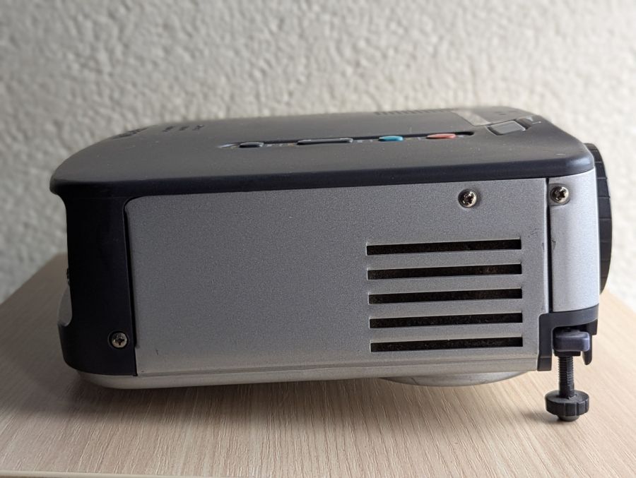 Б/В Проєктор EPSON EMP-50