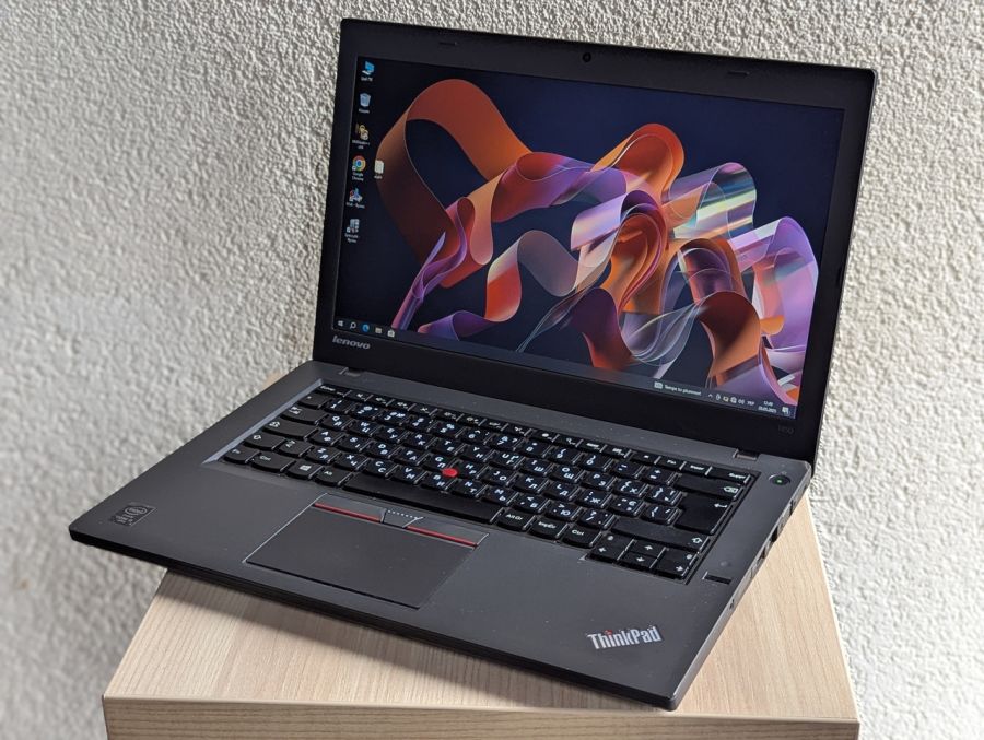 Уцінка! Ноутбук Б/В Lenovo ThinkPad T450, Intel Core i5-5300U, DDR3 8 GB, SSD 128GB, 14" HD