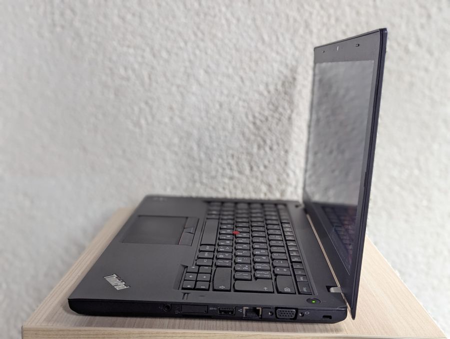 Уцінка! Ноутбук Б/В Lenovo ThinkPad T450, Intel Core i5-5300U, DDR3 8 GB, SSD 128GB, 14" HD