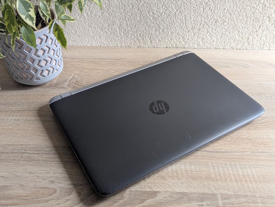 Уцінка! Ноутбук Б/В HP ProBook 450 G3, Intel Core i5-6200U, DDR3 8 GB, SSD 128GB, AMD Radeon R7 M340 2Gb, 15.6" Full HD