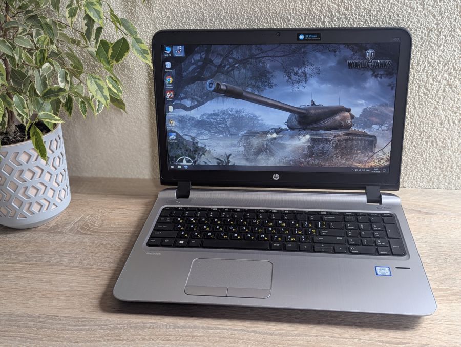 Уцінка! Ноутбук Б/В HP ProBook 450 G3, Intel Core i5-6200U, DDR3 8 GB, SSD 128GB, AMD Radeon R7 M340 2Gb, 15.6" Full HD