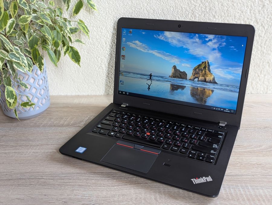 Уцінка! Ноутбук Б/В Lenovo ThinkPad E460, Intel Core i5-6200U, DDR3 8 GB, SSD 128GB, 14" HD