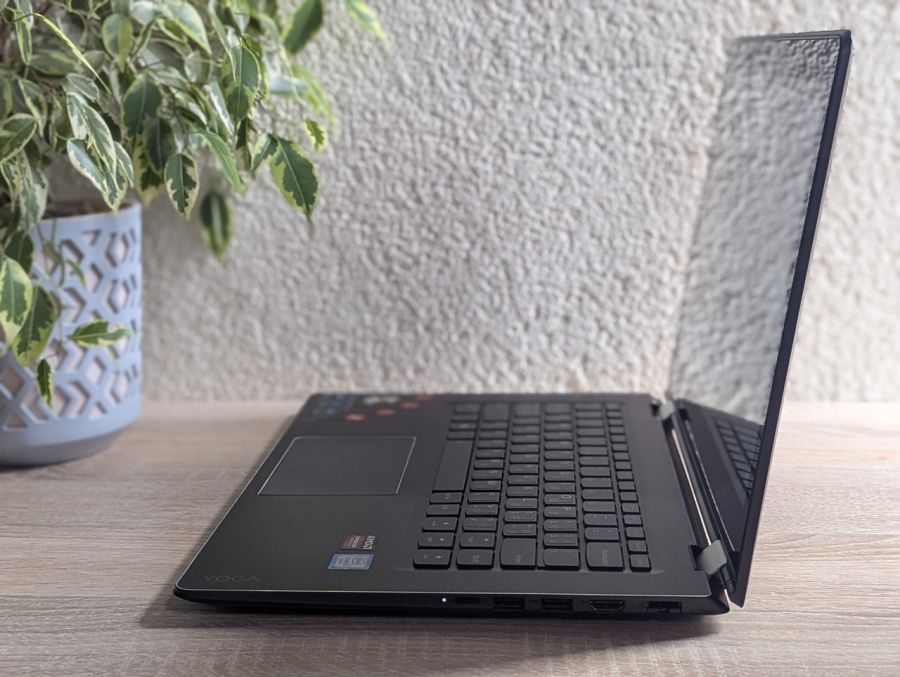 Ноутбук Б/В Lenovo Yoga 510, Intel Core i7-6500U, DDR4 8 GB, SSD 256GB, AMD Radeon R5 M330, 14" Full HD Сенсор