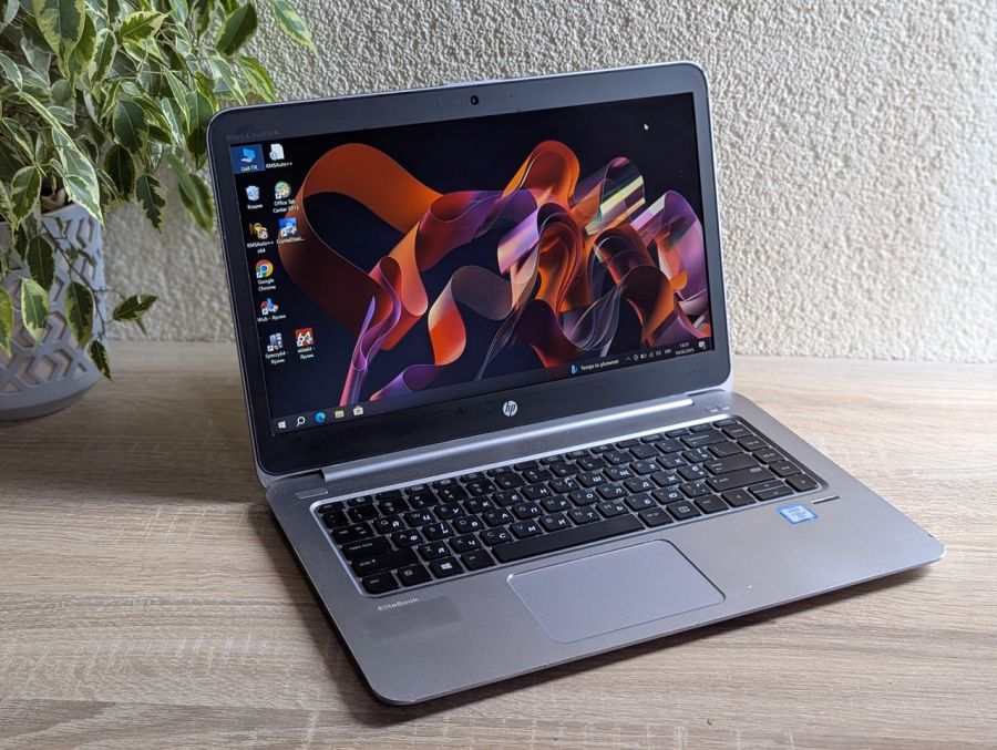 Уцінка! Ноутбук Б/В HP Folio EliteBook 1040 G3, Intel Core i5-6300U, DDR4 8 GB, SSD 128GB, 14" Full HD