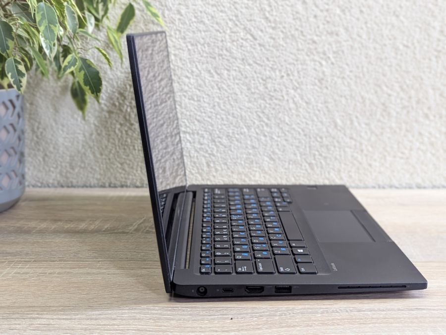 Ноутбук Б/В Dell Latitude 7280, Intel Core i5-6300U, DDR4 8 GB, SSD 128GB, 12" Full HD Сенсор