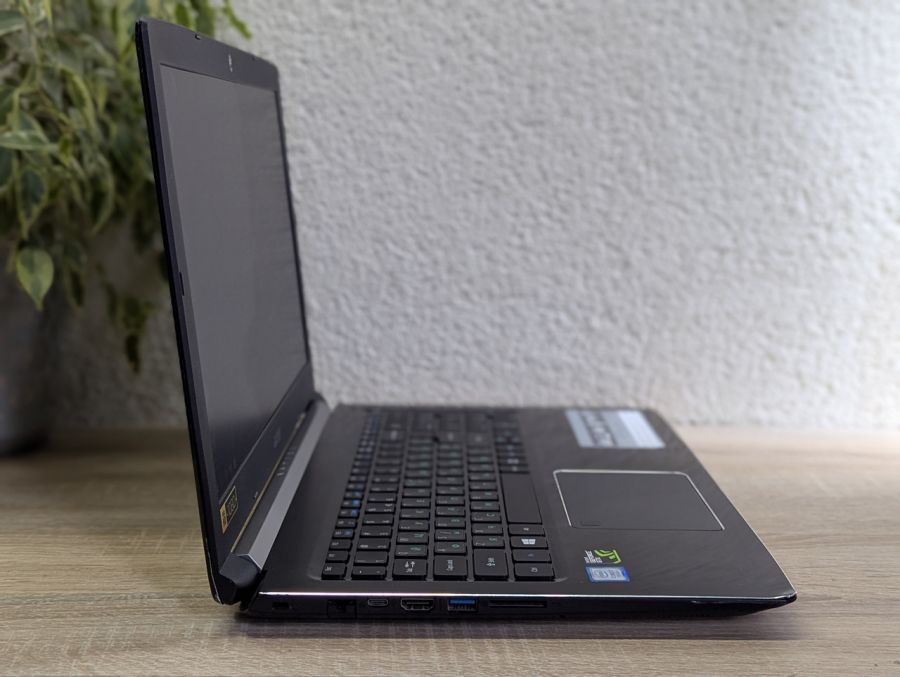 Уцінка! Ноутбук Б/В Acer Aspire A715-71G, Intel Core i7-7722HQ, DDR4 16 GB, SSD 256GB, NVIDIA GeForce GTX 1050 2Gb, 15.6" Full HD