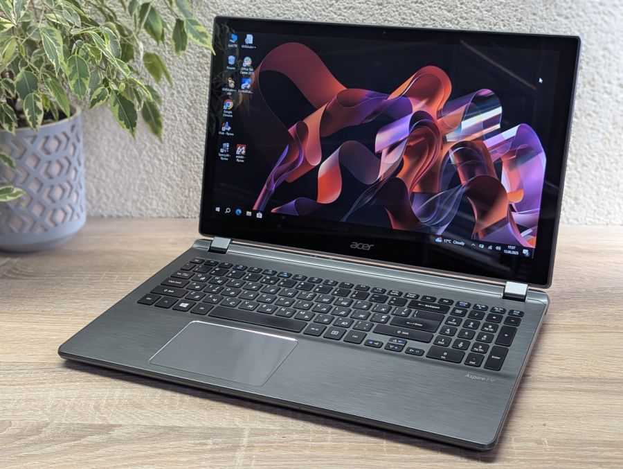 Уцінка! Ноутбук Б/В Acer Aspire V5-552P, AMD A10-5757M, DDR3 8 GB, SSD 128GB, AMD Radeon HD 8650G, 15.6" Сенсор