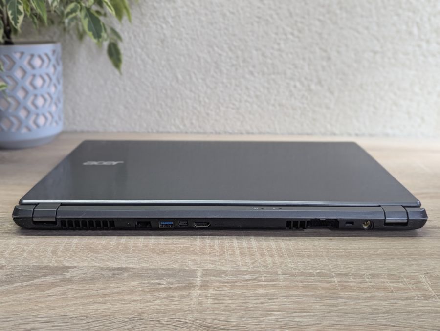Уцінка! Ноутбук Б/В Acer Aspire V5-552P, AMD A10-5757M, DDR3 8 GB, SSD 128GB, AMD Radeon HD 8650G, 15.6" Сенсор
